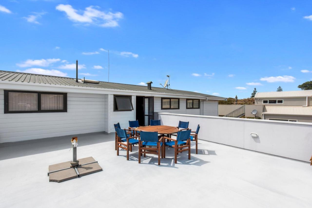Oceanside Bach - Mount Maunganui Holiday Home Ngoại thất bức ảnh